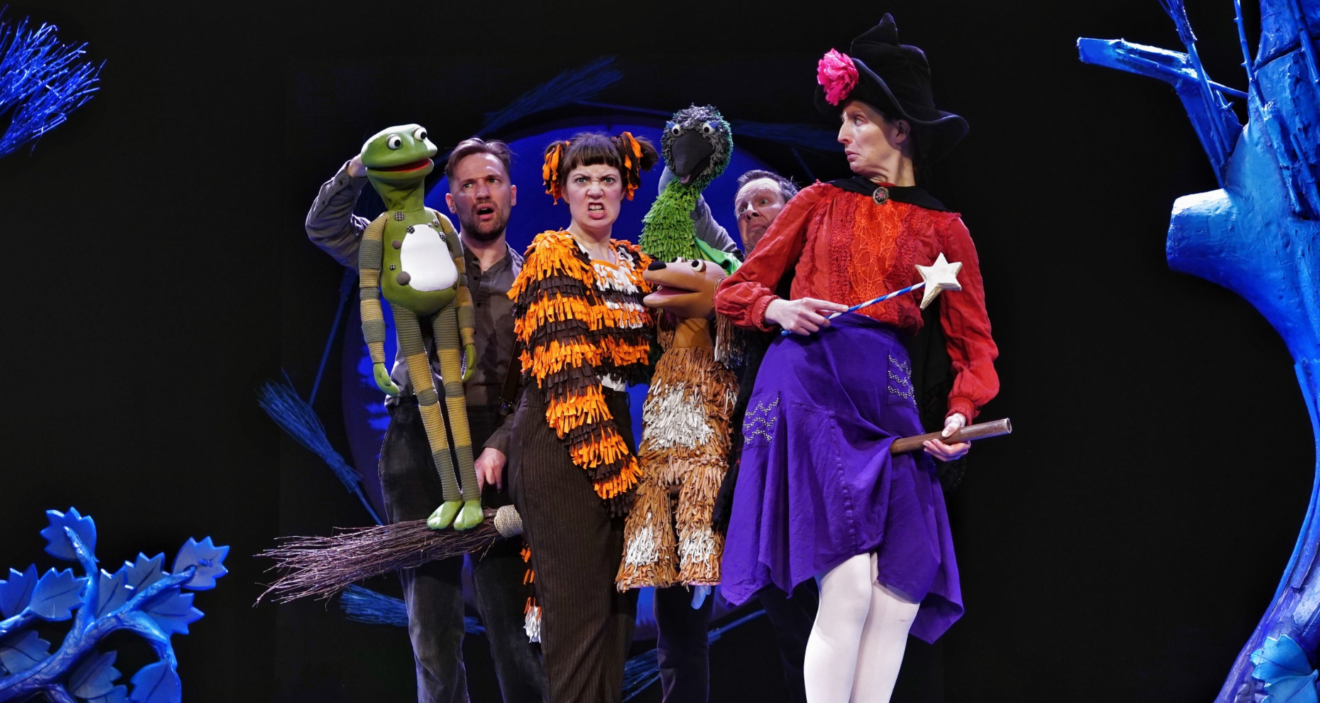 Review: Room on the Broom, Lyric Theatre